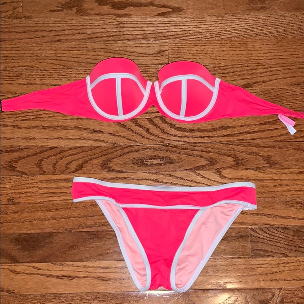 Victoria’s Secret Bikini